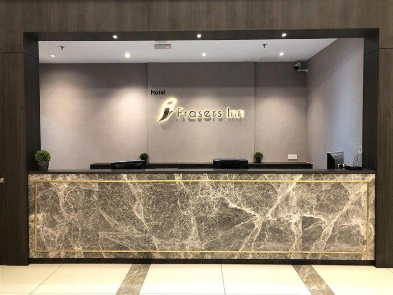 Frazel Inn Hotel Parit Buntar Exteriör bild